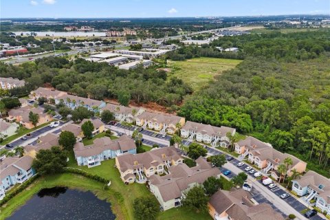 Copropriété à louer à Kissimmee, Floride: 3 chambres, 126.07 m2 № 2095321 - photo 12