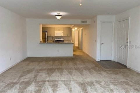 Copropriété à louer à Kissimmee, Floride: 3 chambres, 126.07 m2 № 2095321 - photo 5