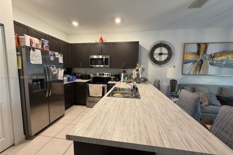 Adosado en venta en Homestead, Florida, 3 dormitorios, 143.53 m2 № 2247662 - foto 6