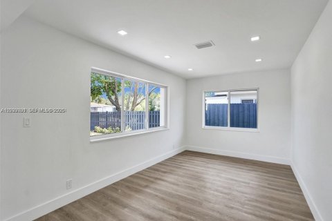 Villa ou maison à vendre à Fort Lauderdale, Floride: 4 chambres, 188.96 m2 № 2146490 - photo 18