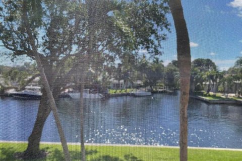 Condo in Boca Raton, Florida, 1 bedroom  № 2248151 - photo 2