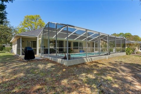 House in Homosassa, Florida 3 bedrooms, 165.92 sq.m. № 1590751 - photo 2