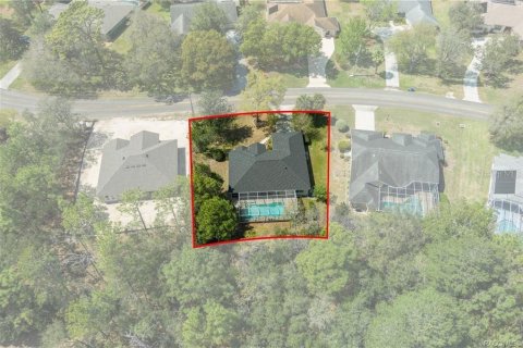 House in Homosassa, Florida 3 bedrooms, 165.92 sq.m. № 1590751 - photo 4