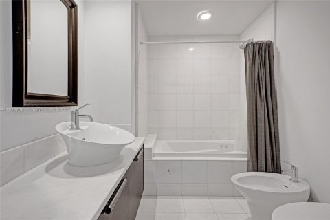 Copropriété à vendre à Aventura, Floride: 1 chambre, 72.37 m2 № 1777670 - photo 14