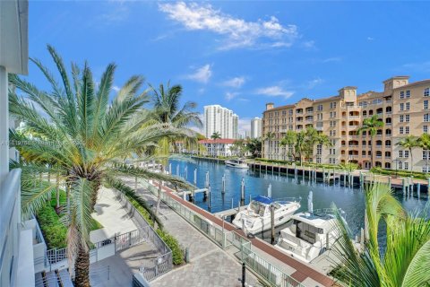 Copropriété à vendre à Aventura, Floride: 1 chambre, 72.37 m2 № 1777670 - photo 23