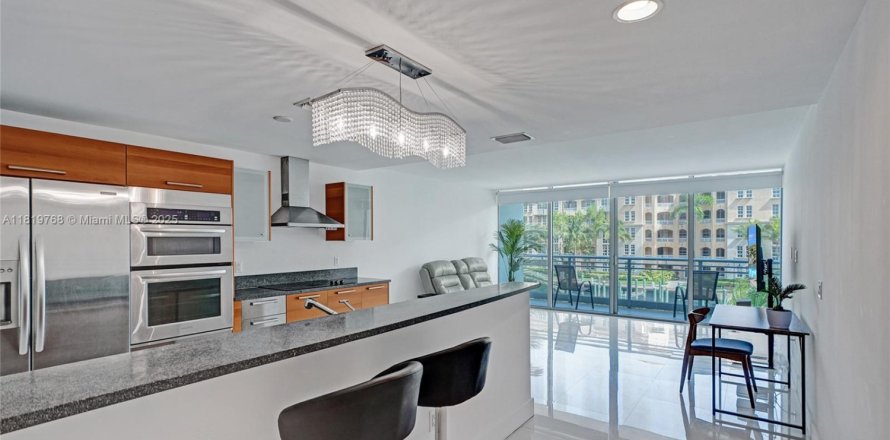 Condo à Aventura, Floride, 1 chambre  № 1777670