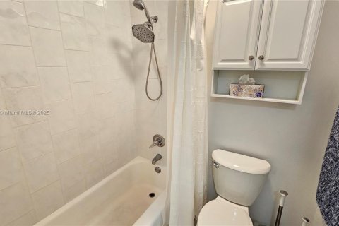 Copropriété à vendre à Miami, Floride: 1 chambre, 65.03 m2 № 1781950 - photo 27