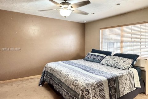 Casa en venta en Miami, Florida, 3 dormitorios, 115.11 m2 № 2066914 - foto 7