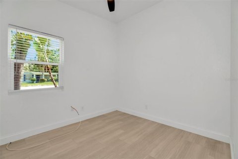 Casa en venta en Tampa, Florida, 3 dormitorios, 96.25 m2 № 1828581 - foto 20