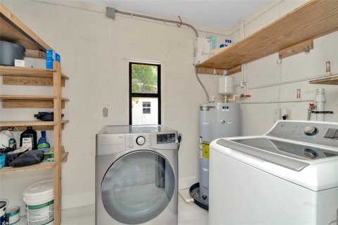 Casa en venta en Tampa, Florida, 3 dormitorios, 96.25 m2 № 1828581 - foto 12