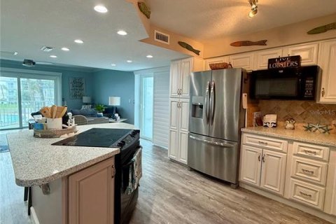 Copropriété à louer à Flagler Beach, Floride: 2 chambres, 111.58 m2 № 2384290 - photo 5