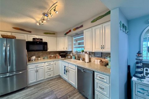Copropriété à louer à Flagler Beach, Floride: 2 chambres, 111.58 m2 № 2384290 - photo 4