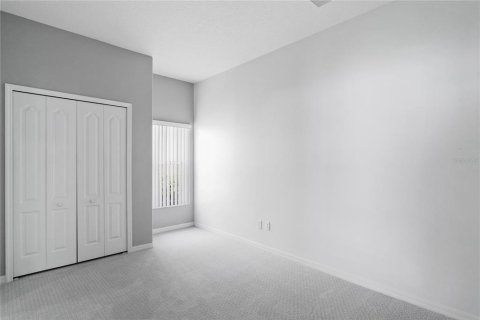 House in Winter Garden, Florida 3 bedrooms, 203.46 sq.m. № 1899223 - photo 15