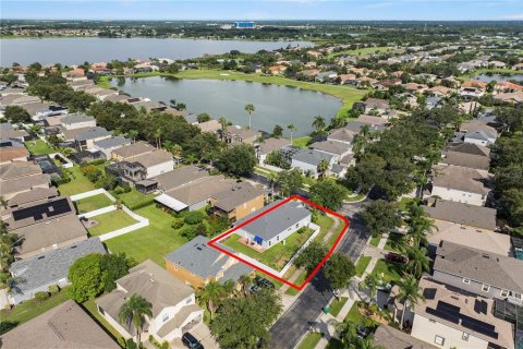 House in Winter Garden, Florida 3 bedrooms, 203.46 sq.m. № 1899223 - photo 2