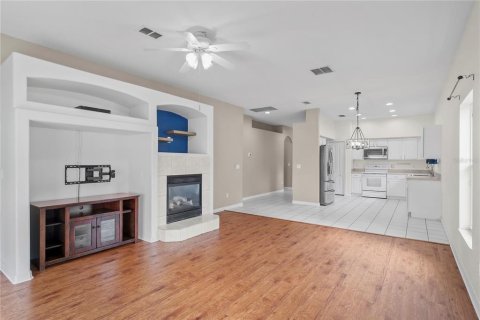 House in Winter Garden, Florida 3 bedrooms, 203.46 sq.m. № 1899223 - photo 10