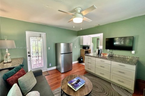 Appartement à louer à Hollywood, Floride: 1 chambre № 2357071 - photo 6