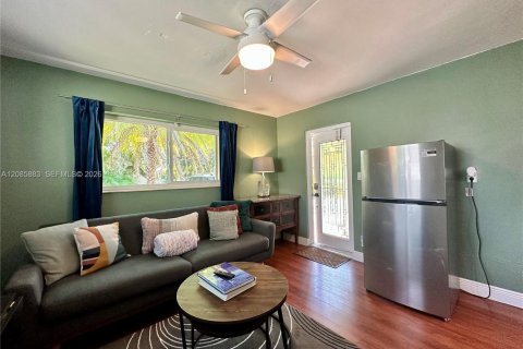 Appartement à louer à Hollywood, Floride: 1 chambre № 2357071 - photo 8