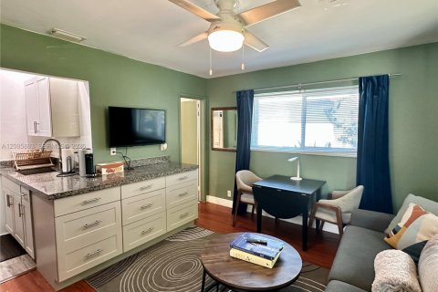 Appartement à louer à Hollywood, Floride: 1 chambre № 2357071 - photo 5