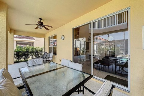 House in Davenport, Florida 6 bedrooms, 257.43 sq.m. № 1686687 - photo 28