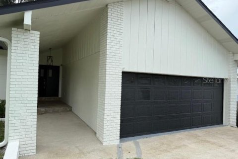 Casa en venta en Ocala, Florida, 3 dormitorios, 121.79 m2 № 1880635 - foto 2
