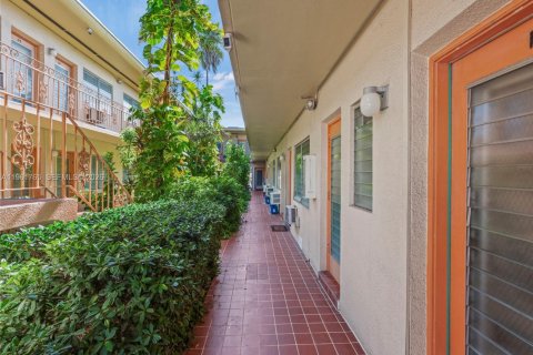 Apartamento en alquiler en Miami Beach, Florida, 35.3 m2 № 2024527 - foto 8