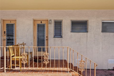 Apartamento en alquiler en Miami Beach, Florida, 35.3 m2 № 2024527 - foto 9