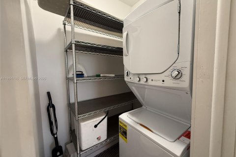 Apartamento en alquiler en Miami Beach, Florida, 35.3 m2 № 2024527 - foto 5