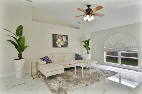 Casa en venta en Bartow, Florida, 4 dormitorios, 195.84 m2 № 1542493 - foto 12