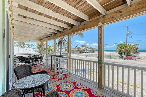 Propiedad comercial en venta en Englewood, Florida, 4 dormitorios, 154.59 m2 № 1770153 - foto 9