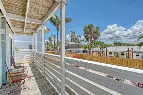 Propiedad comercial en venta en Englewood, Florida, 4 dormitorios, 154.59 m2 № 1770153 - foto 22