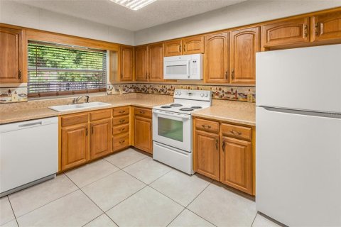 House in Lake Wales, Florida 3 bedrooms, 135.17 sq.m. № 1747616 - photo 7