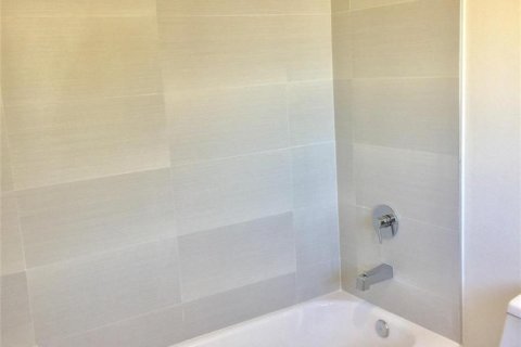 Touwnhouse à louer à Plantation, Floride: 2 chambres, 141.21 m2 № 2402370 - photo 11