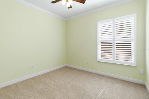 Villa ou maison à vendre à Kissimmee, Floride: 3 chambres, 239.69 m2 № 2389300 - photo 28