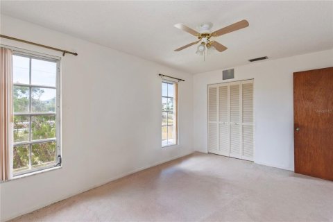 Casa en venta en Belleair Beach, Florida, 3 dormitorios, 181.35 m2 № 1912520 - foto 28