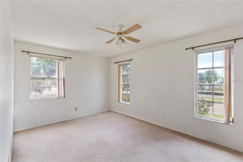 Casa en venta en Belleair Beach, Florida, 3 dormitorios, 181.35 m2 № 1912520 - foto 27