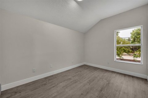 Casa en venta en Kissimmee, Florida, 4 dormitorios, 148.18 m2 № 1751413 - foto 23