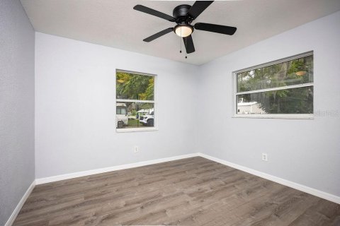 House in Edgewater, Florida 3 bedrooms, 96.43 sq.m. № 2408411 - photo 25