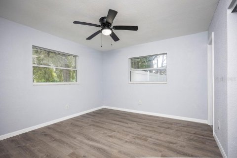 House in Edgewater, Florida 3 bedrooms, 96.43 sq.m. № 2408411 - photo 24