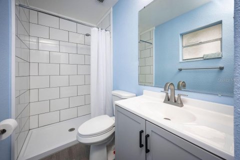 House in Edgewater, Florida 3 bedrooms, 96.43 sq.m. № 2408411 - photo 22