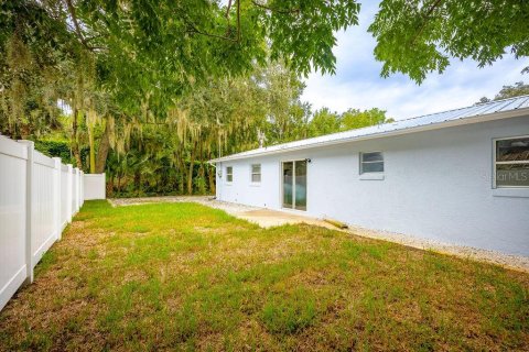 House in Edgewater, Florida 3 bedrooms, 96.43 sq.m. № 2408411 - photo 7
