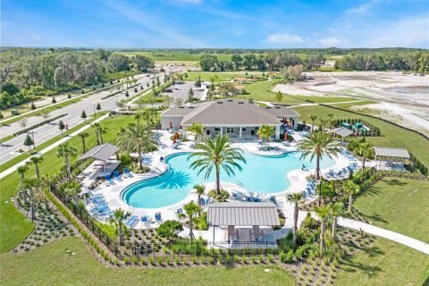 Villa ou maison à vendre à Kissimmee, Floride: 4 chambres, 258.92 m2 № 1853897 - photo 12
