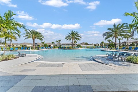 Villa ou maison à vendre à Kissimmee, Floride: 4 chambres, 258.92 m2 № 1853897 - photo 20