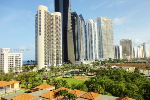 Condominio en venta en Sunny Isles Beach, Florida, 2 dormitorios, 114.46 m2 № 2011985 - foto 2