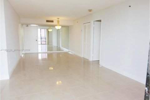 Condominio en venta en Sunny Isles Beach, Florida, 2 dormitorios, 114.46 m2 № 2011985 - foto 6
