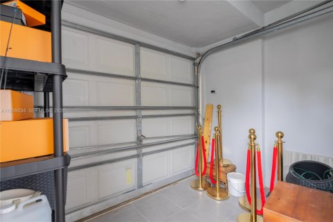 Villa ou maison à vendre à Hollywood, Floride: 3 chambres, 152.73 m2 № 1997457 - photo 26