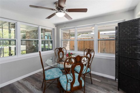 House in Auburndale, Florida 3 bedrooms, 80.27 sq.m. № 1893742 - photo 7