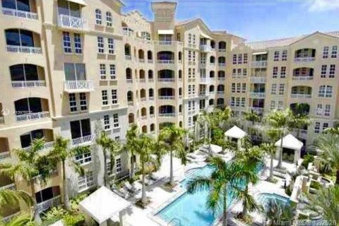 Condo in Aventura, Florida, 2 bedrooms  № 1208158 - photo 1