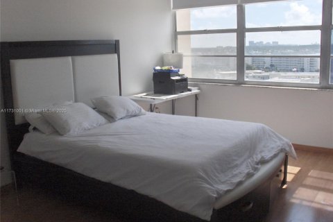 Купить кондоминиум в Авентура, Флорида 1 спальня, 93.37м2, № 1764713 - фото 4