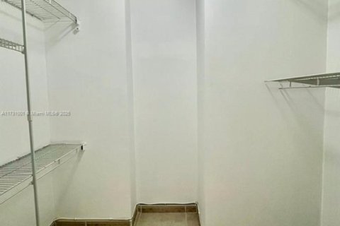 Купить кондоминиум в Авентура, Флорида 1 спальня, 93.37м2, № 1764713 - фото 9