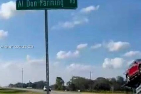 Propiedad comercial en venta en Clewiston, Florida № 2057457 - foto 3